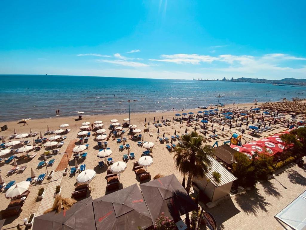 Luxurious Cozy Seaview Apartment Дуррес Экстерьер фото